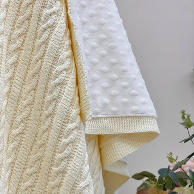 Paturica bebe Deluxe din bumbac si tesatura minky milky (1)